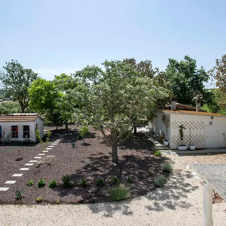 Marsy3 - Enchanting Lavender Farm Whole Villa